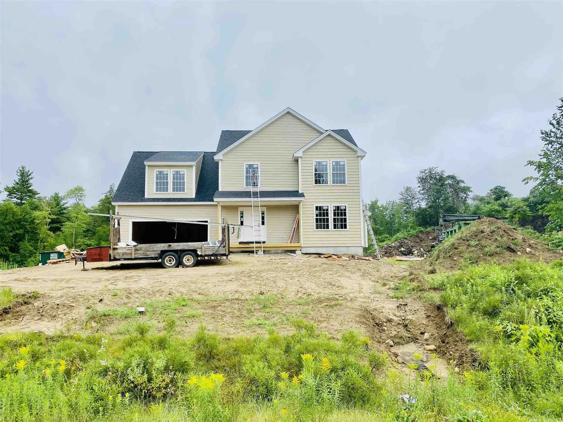 19 Peregrine Way Milford NH 03055