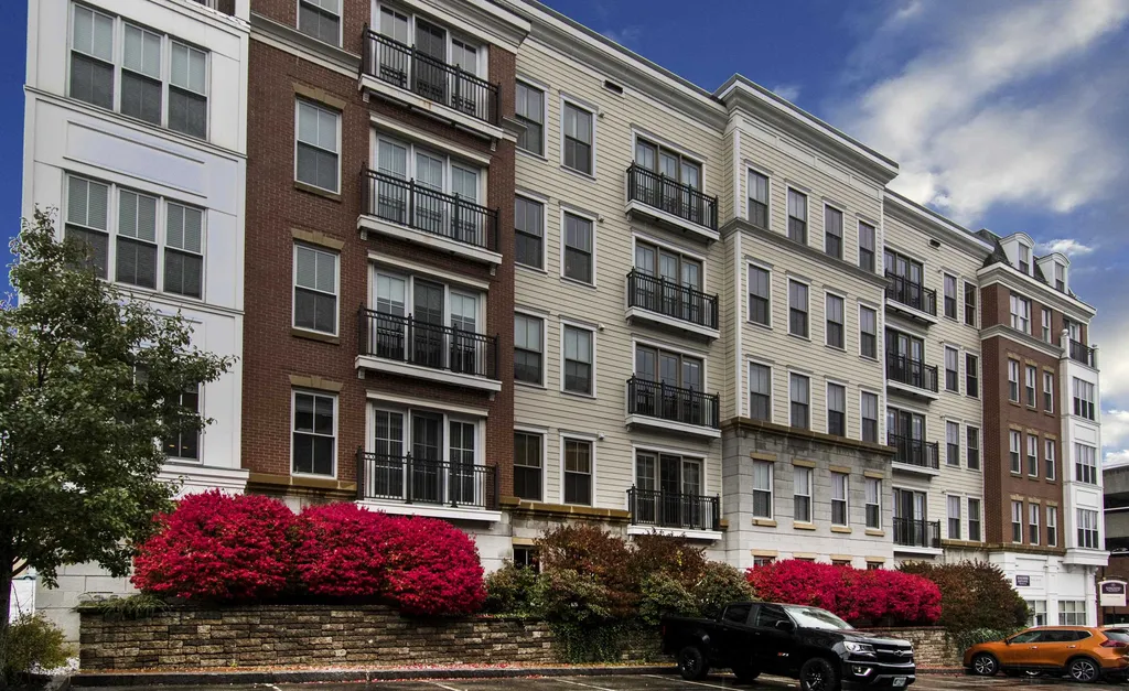 77 Hanover Street Portsmouth NH 03801