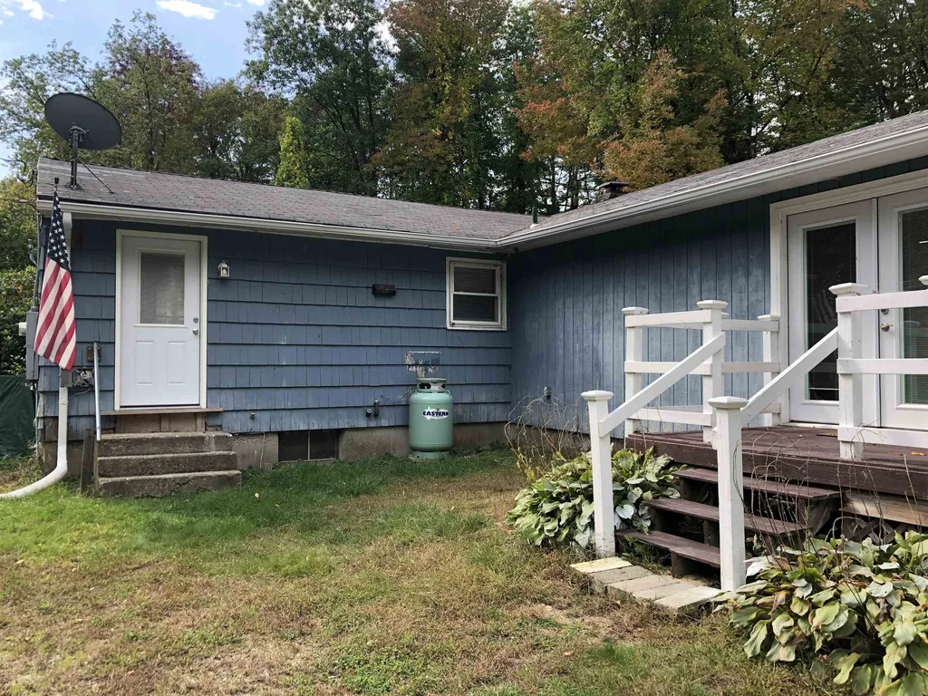 1639 Main Street Dublin NH 03444