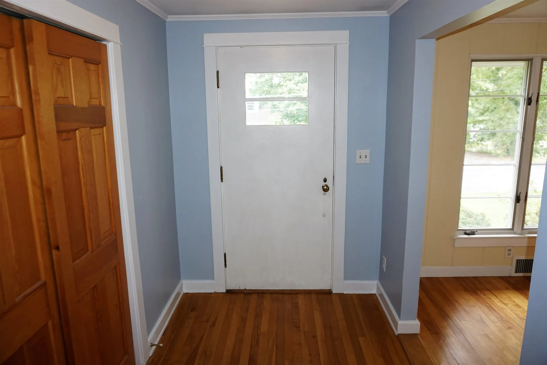 24 Durham Avenue Claremont NH 03743