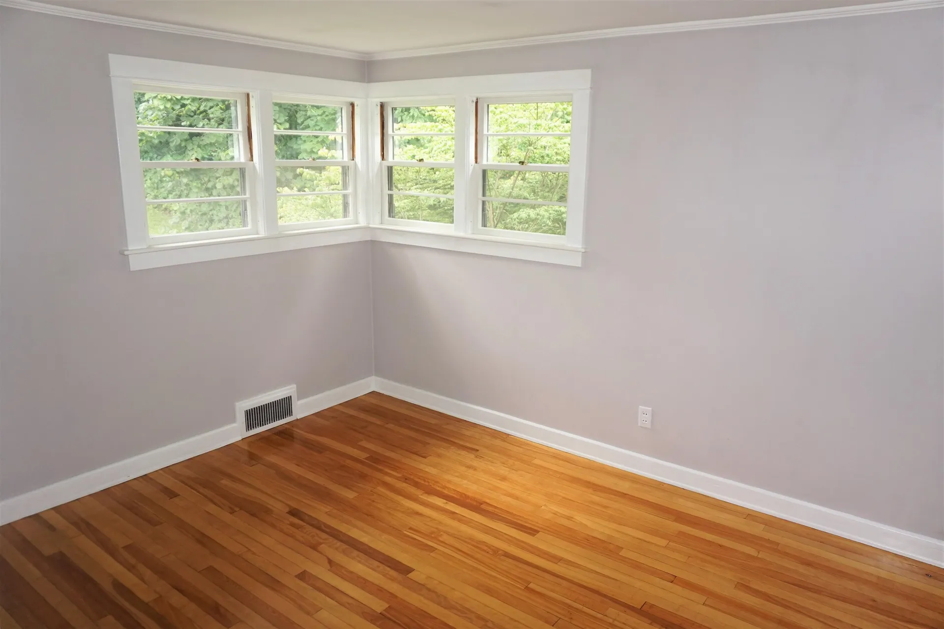 24 Durham Avenue Claremont NH 03743