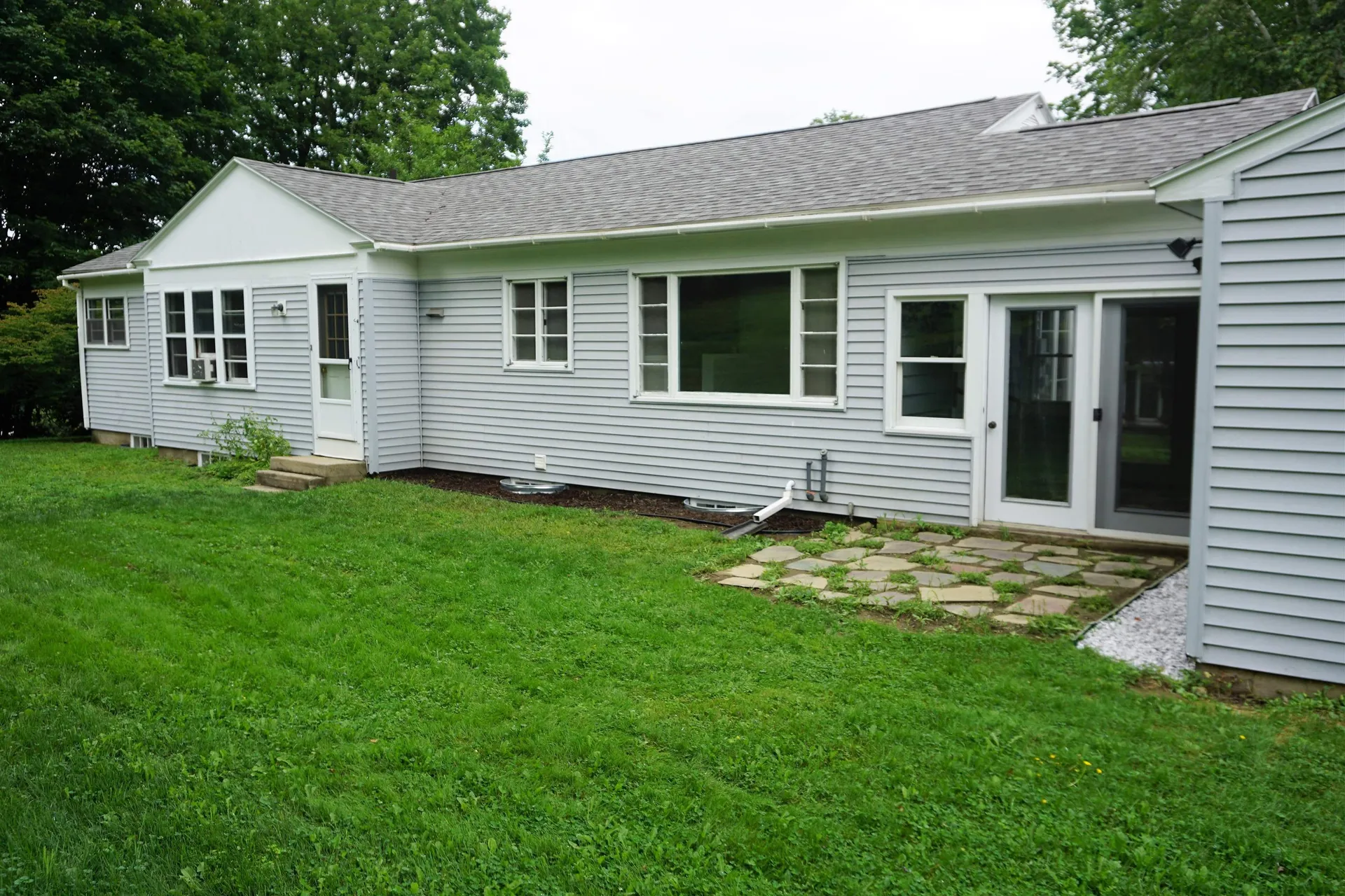24 Durham Avenue Claremont NH 03743