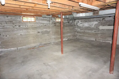 24 Durham Avenue Claremont NH 03743
