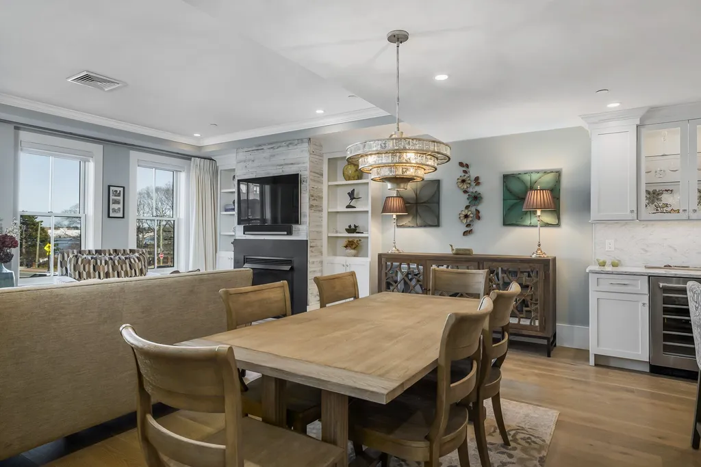 77 State Street Portsmouth NH 03801