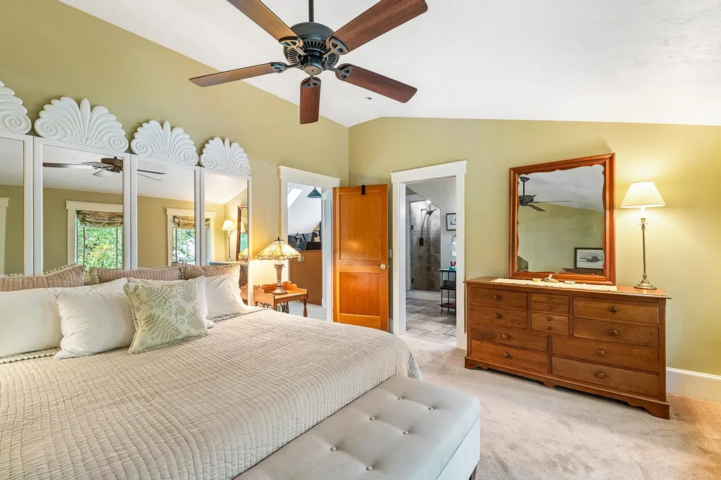 154 Knights Hill Road New London NH 03257