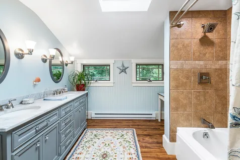 154 Knights Hill Road New London NH 03257