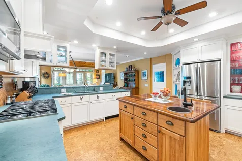 154 Knights Hill Road New London NH 03257