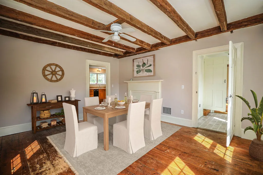 97 Suncook Valley Road Chichester NH 03258