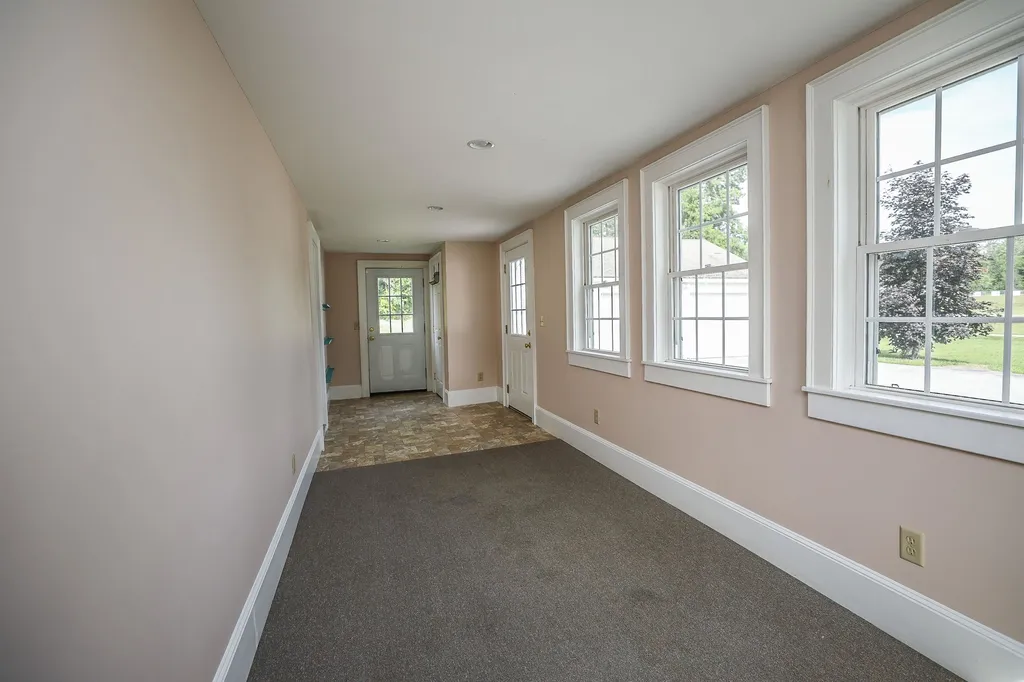 97 Suncook Valley Road Chichester NH 03258