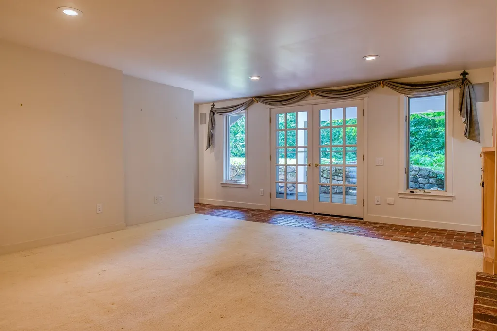 5 Foxglove Lane Wolfeboro NH 03894