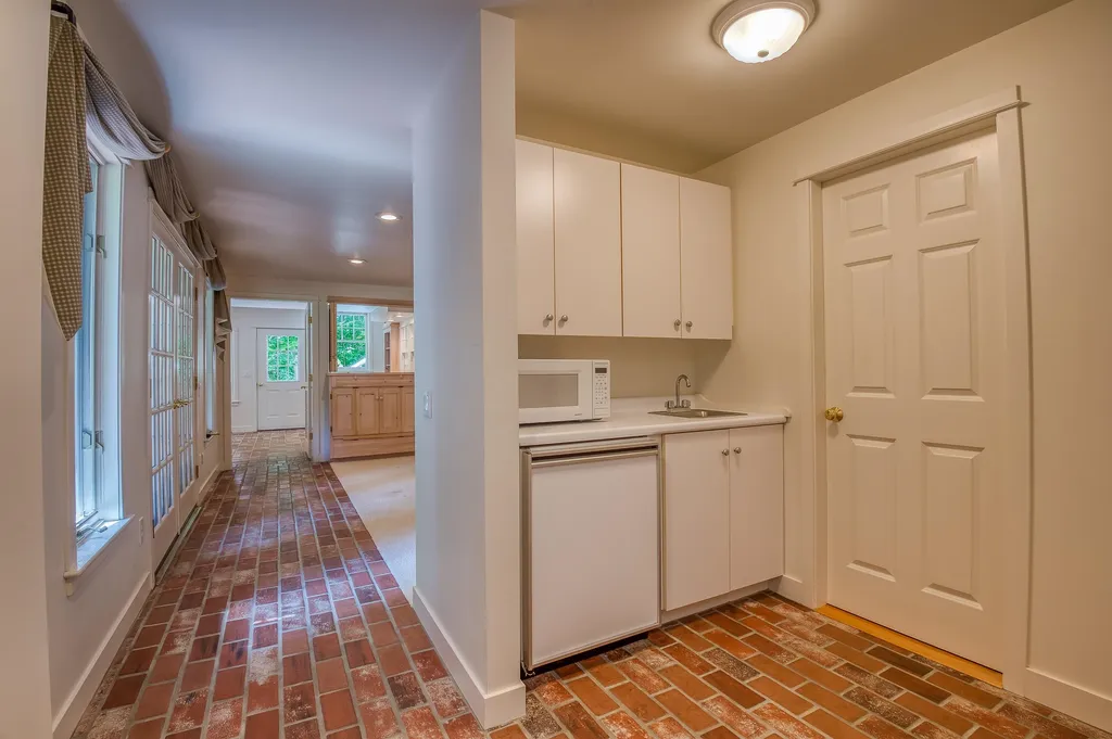 5 Foxglove Lane Wolfeboro NH 03894