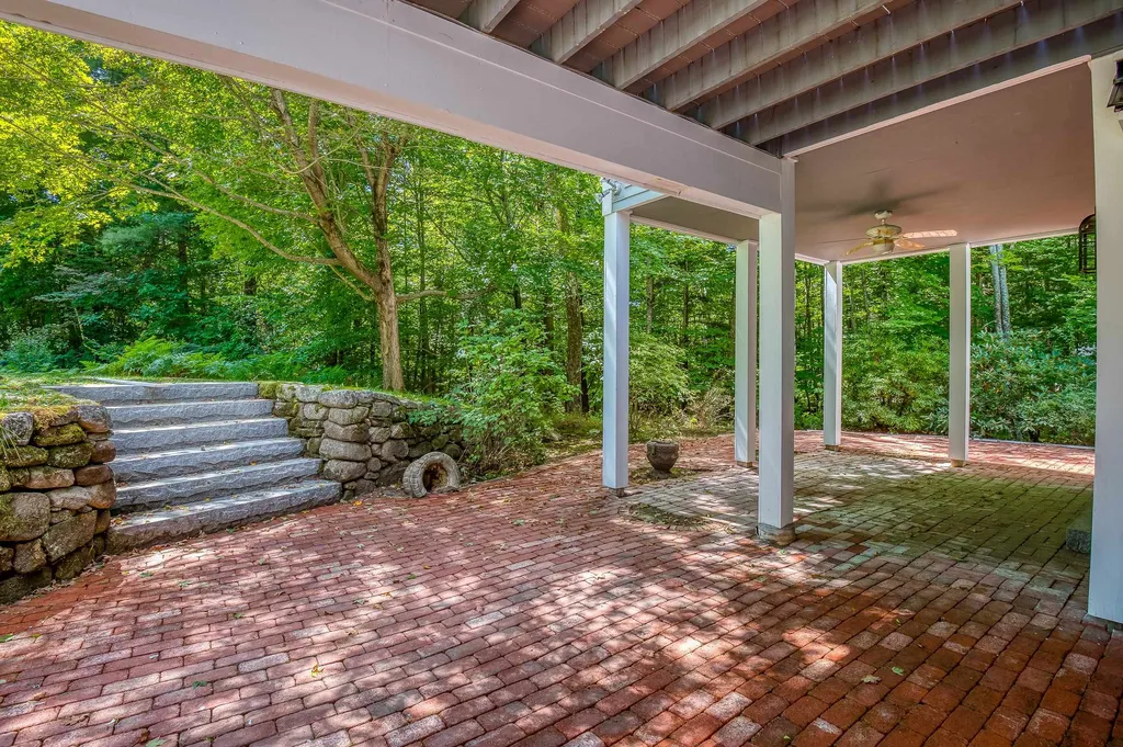5 Foxglove Lane Wolfeboro NH 03894