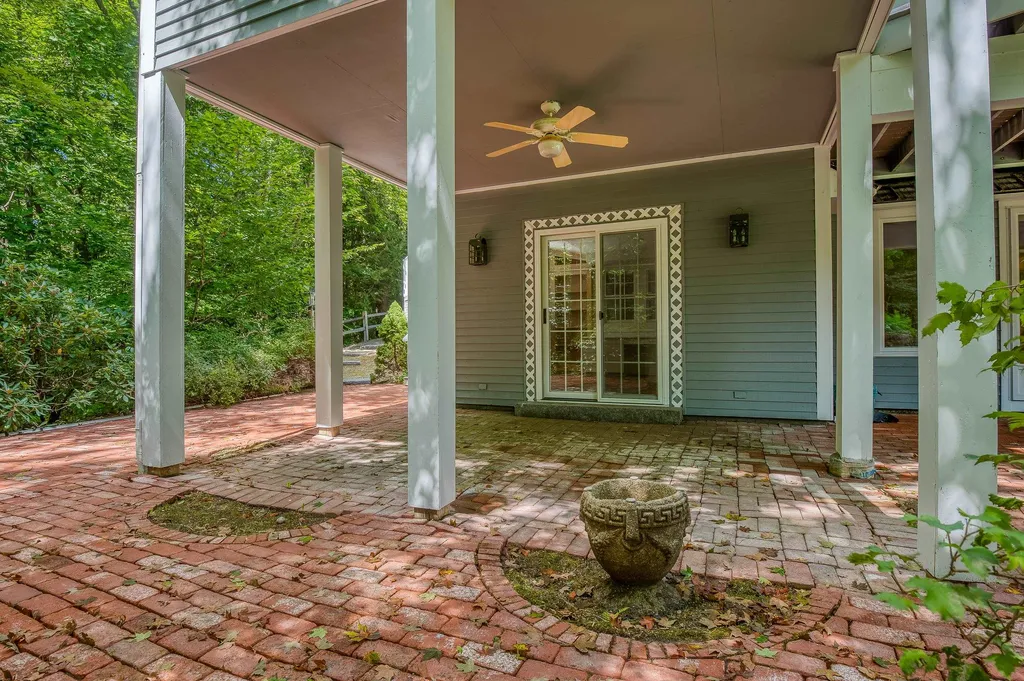 5 Foxglove Lane Wolfeboro NH 03894