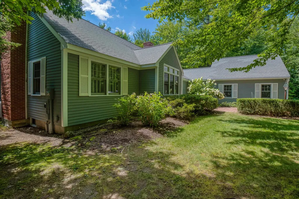5 Foxglove Lane Wolfeboro NH 03894
