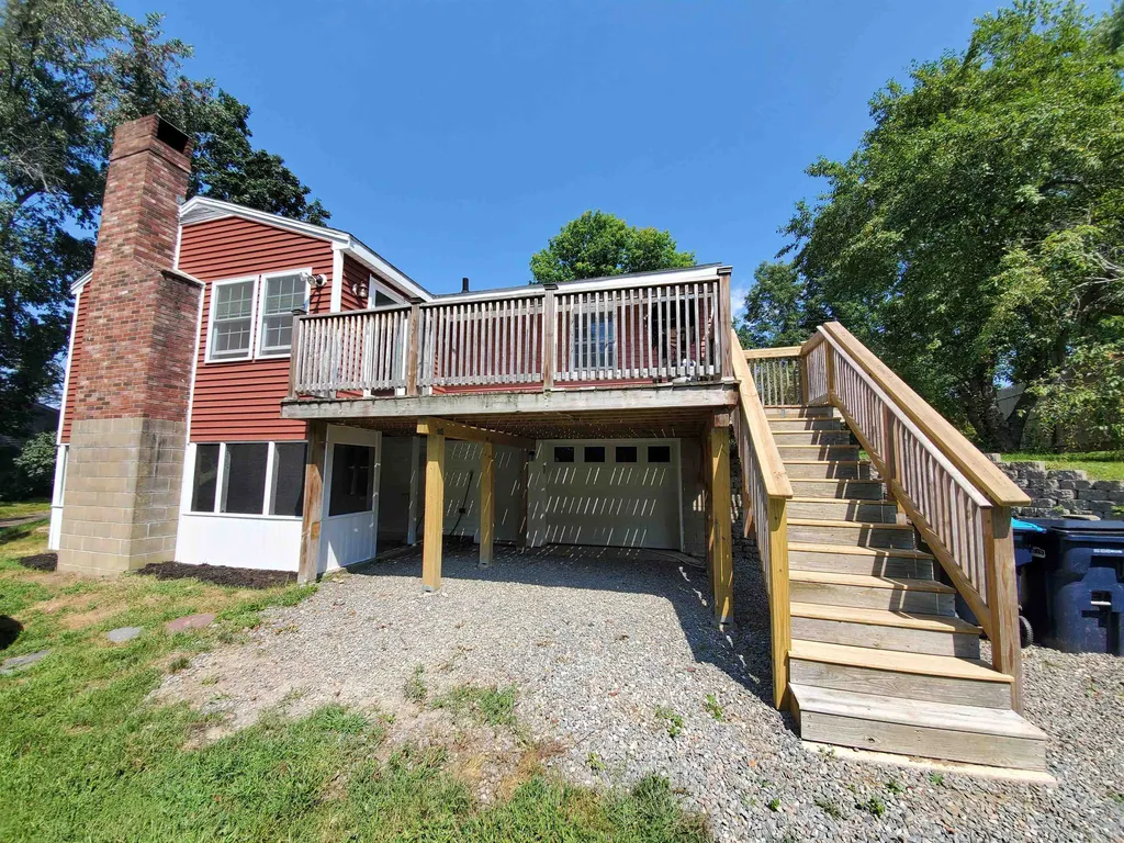 18 Stratham Heights Road Stratham NH 03885