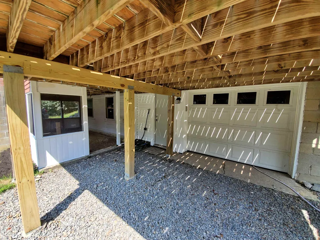 18 Stratham Heights Road Stratham NH 03885