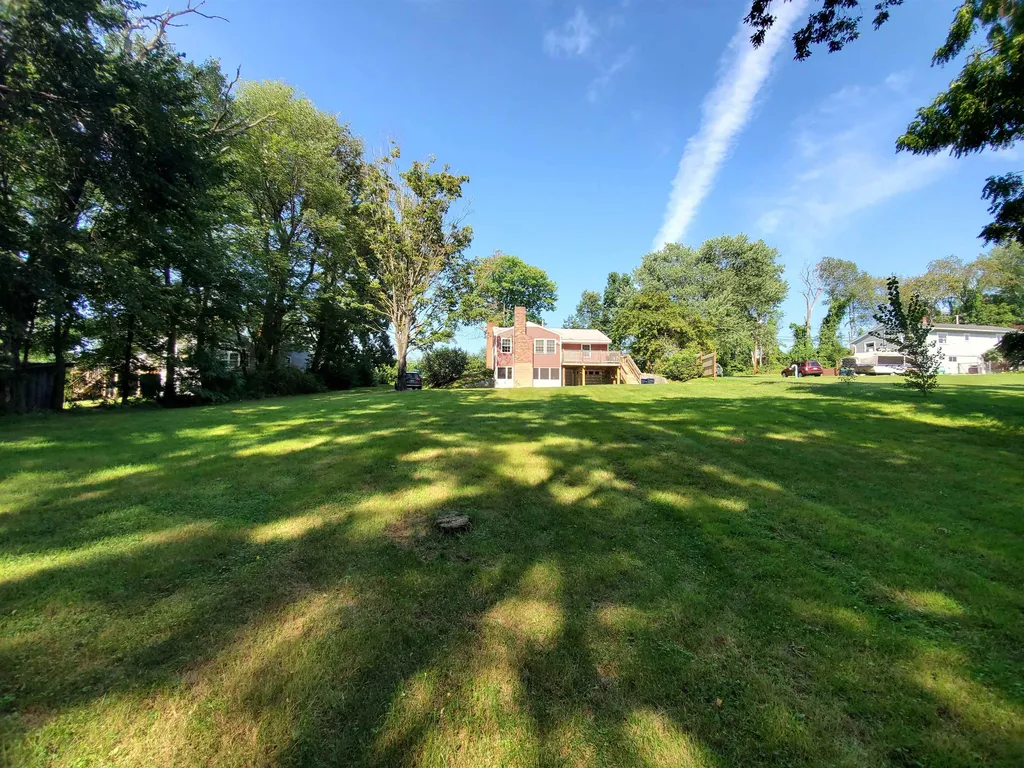 18 Stratham Heights Road Stratham NH 03885