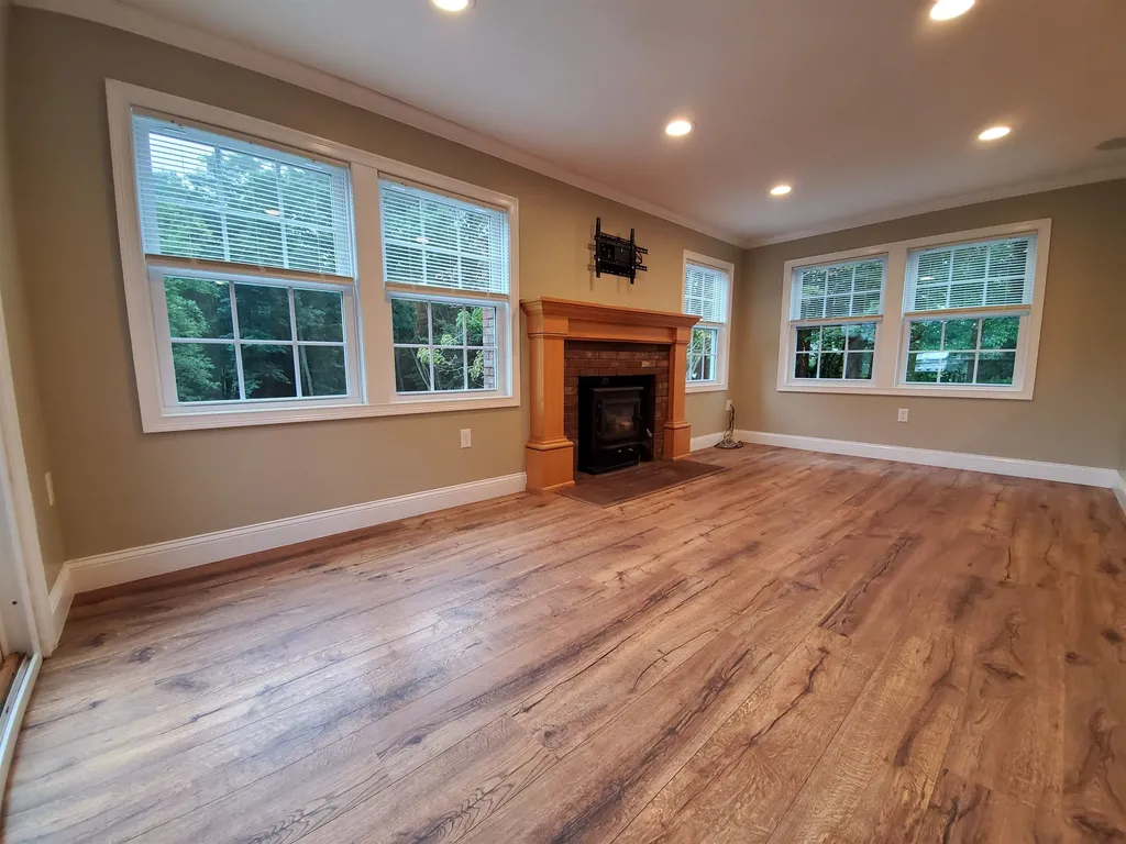 18 Stratham Heights Road Stratham NH 03885