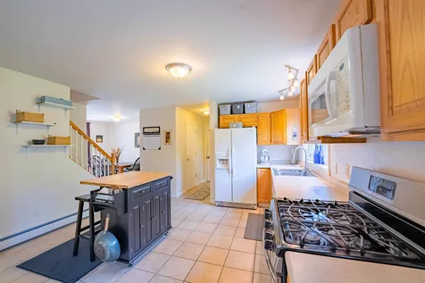 16 Shamrock Way Milton VT 05468-0000
