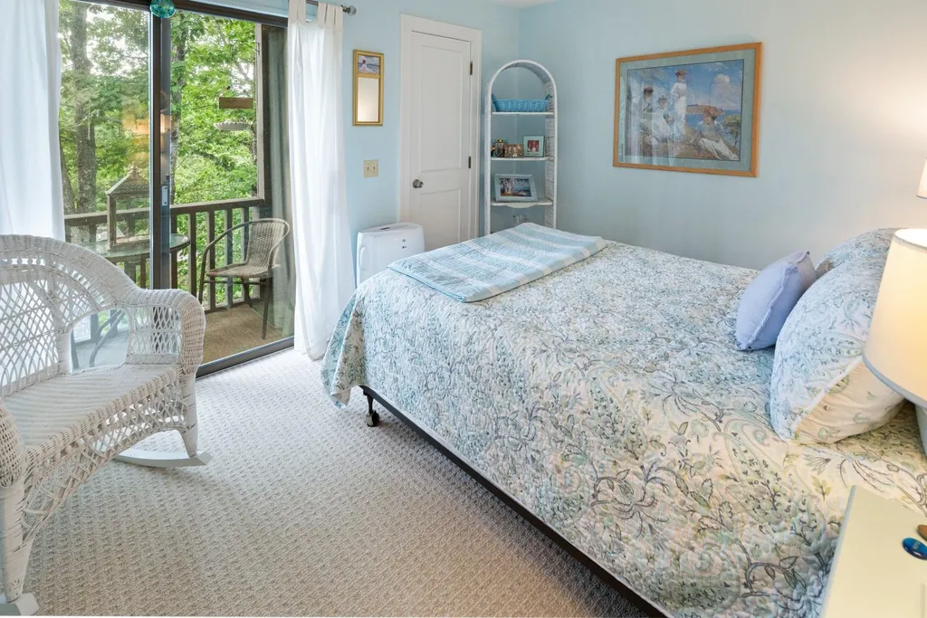 833 Weirs Boulevard Laconia NH 03246