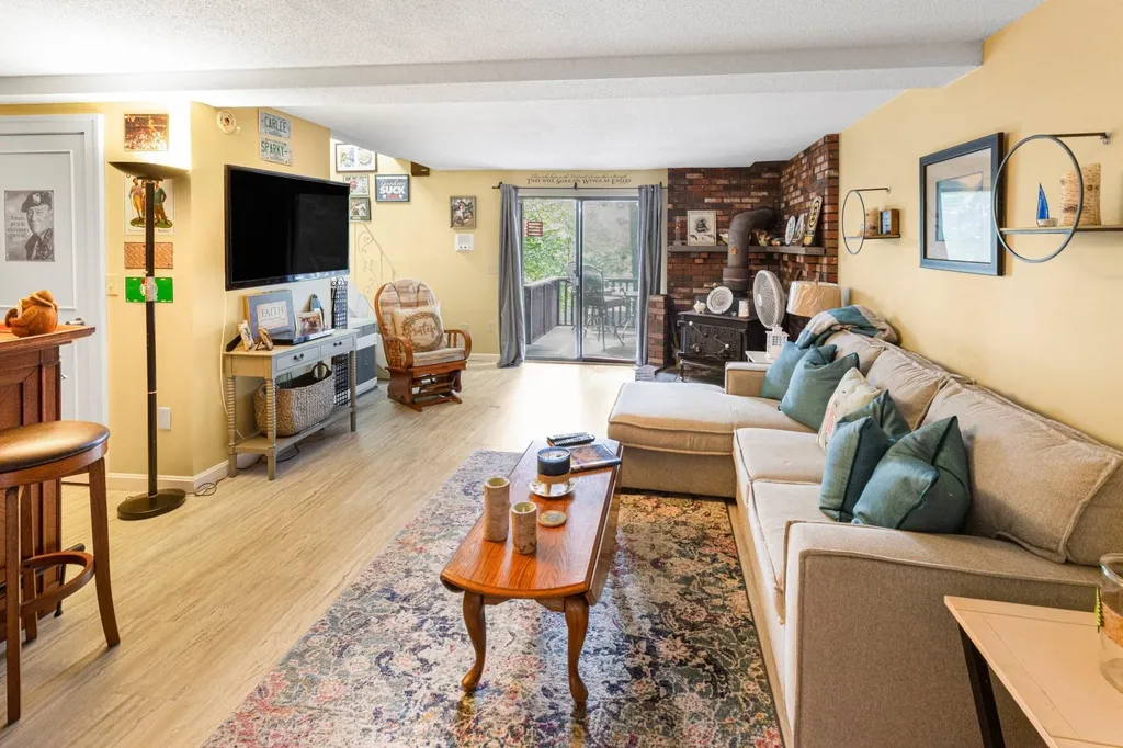 833 Weirs Boulevard Laconia NH 03246
