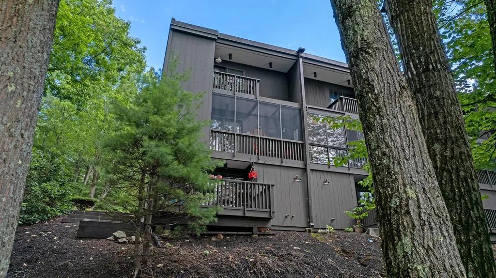 833 Weirs Boulevard Laconia NH 03246
