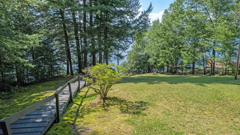 833 Weirs Boulevard Laconia NH 03246
