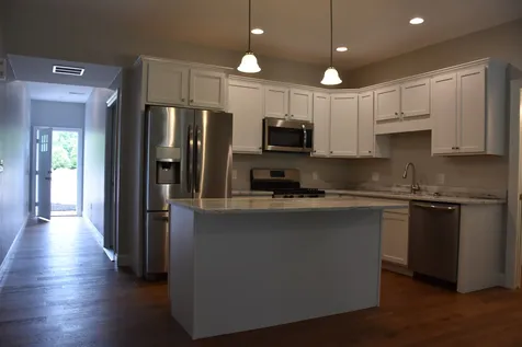 8 Cleveland Avenue Concord NH 03301