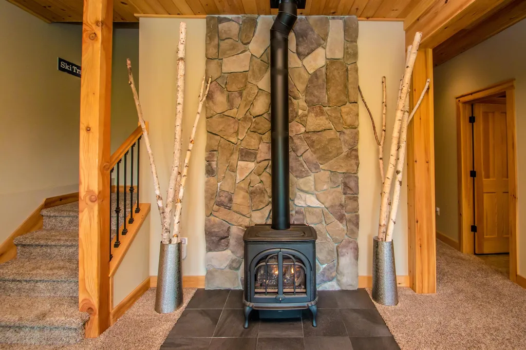 207 Switchback Way Jackson NH 03846