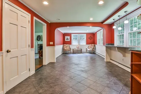 24 Beaver Brook Circle Amherst NH 03031