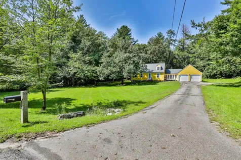 24 Beaver Brook Circle Amherst NH 03031
