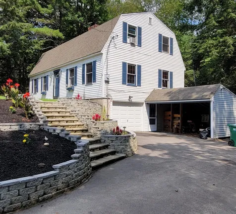 44 Louise Lane Fremont NH 03044