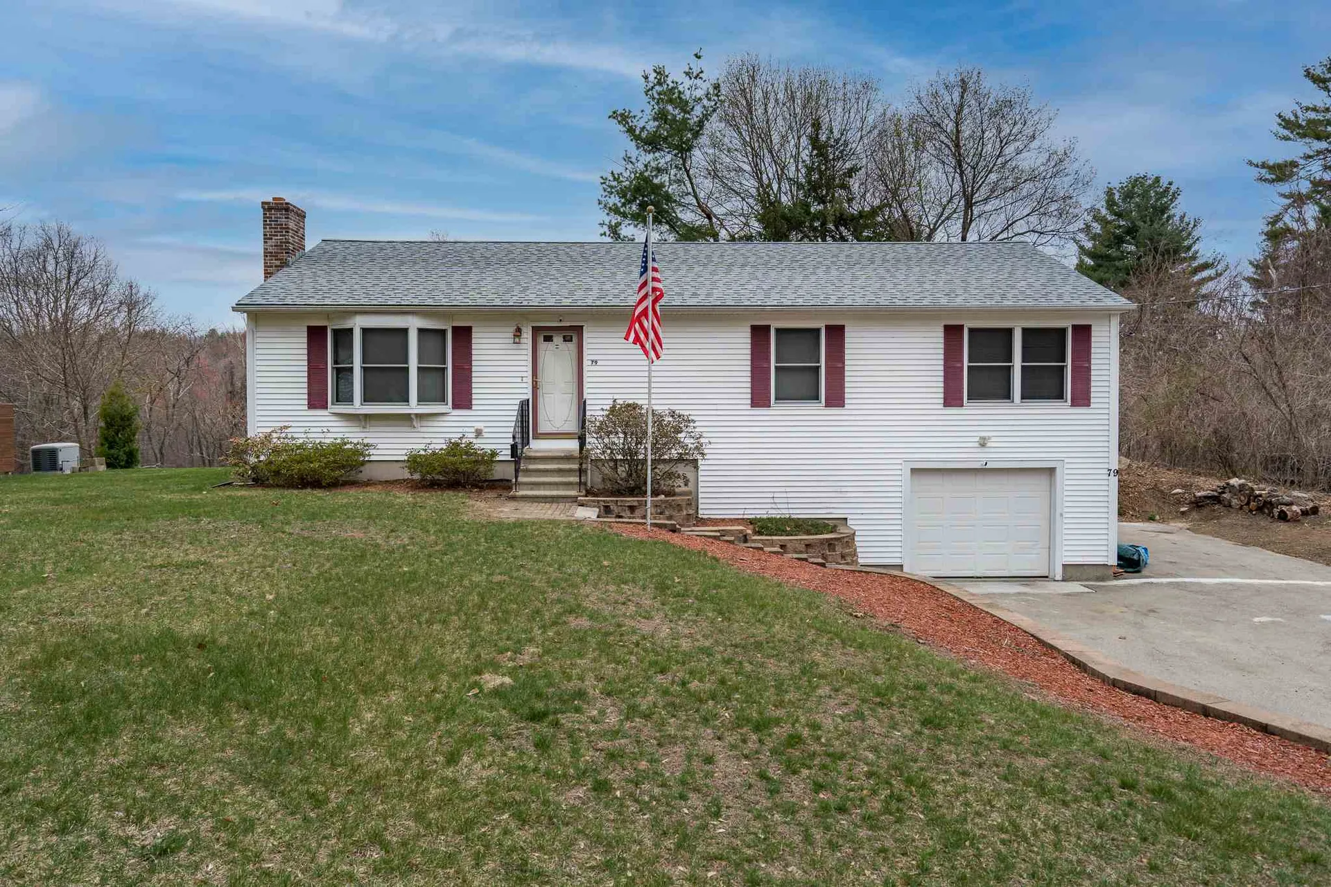 79 Lane Road Derry NH 03038