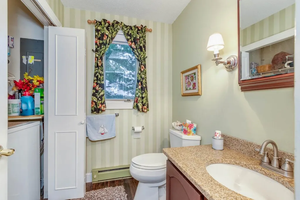 833 Weirs Boulevard Laconia NH 03246