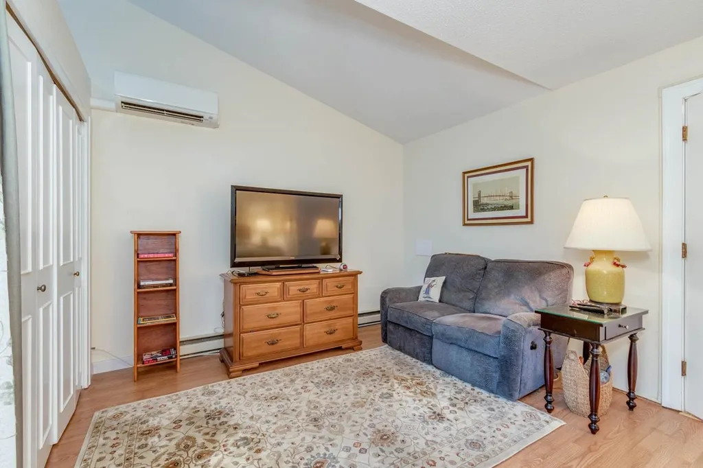 833 Weirs Boulevard Laconia NH 03246
