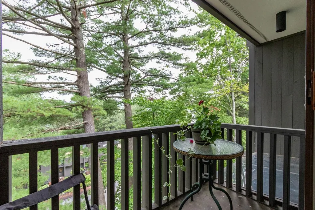 833 Weirs Boulevard Laconia NH 03246
