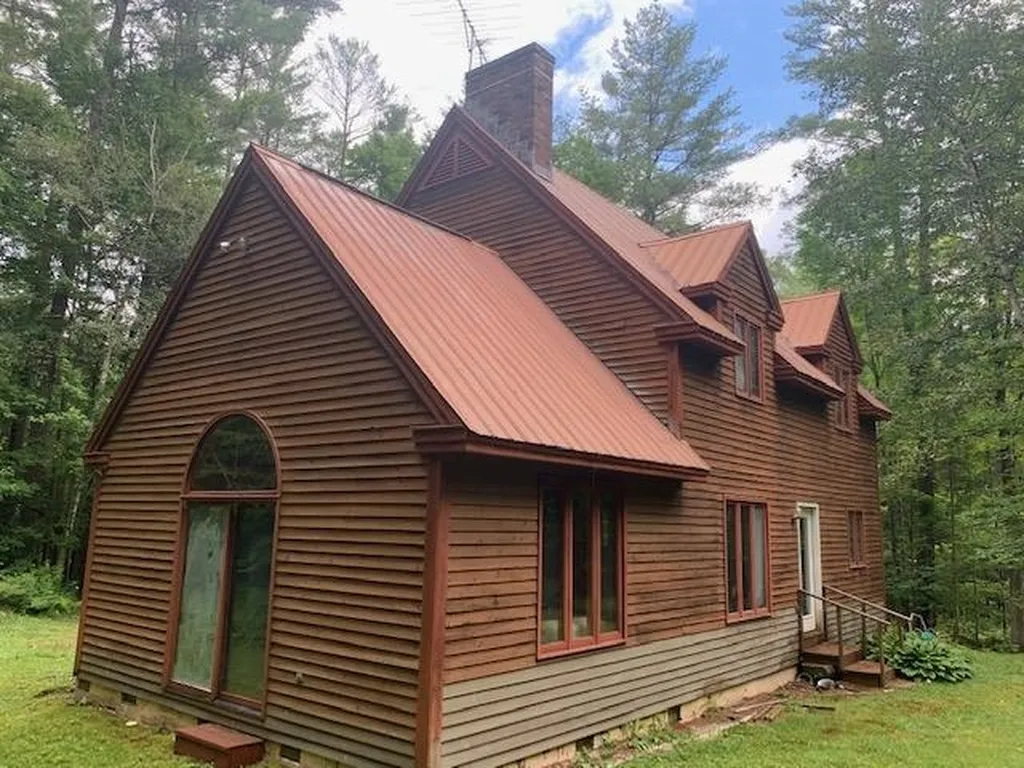 363 Tuttle Hill Road Londonderry VT 05155