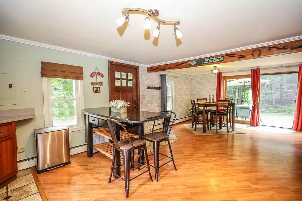 20 Parent Street Jaffrey NH 03452