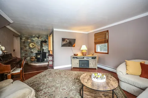 20 Parent Street Jaffrey NH 03452