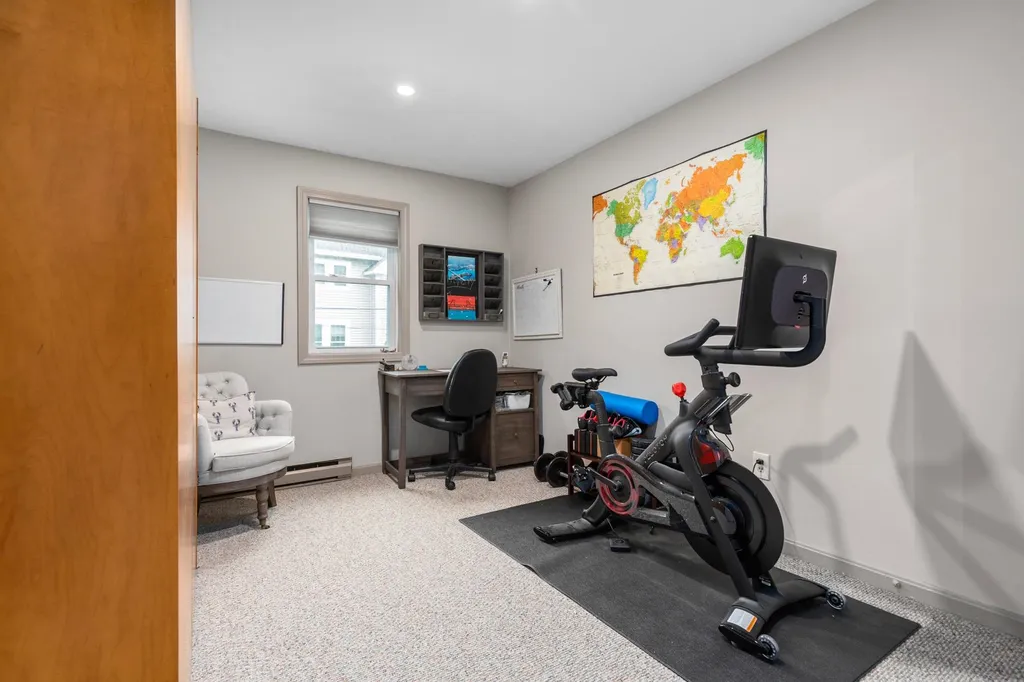 3 Island Avenue Kittery ME 03904