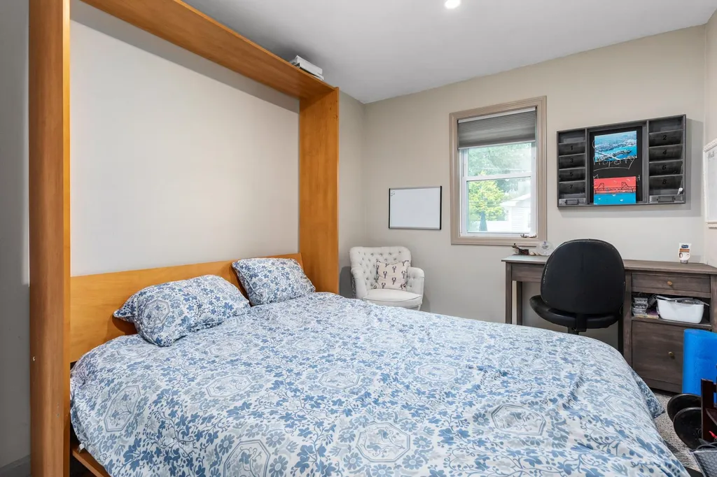 3 Island Avenue Kittery ME 03904