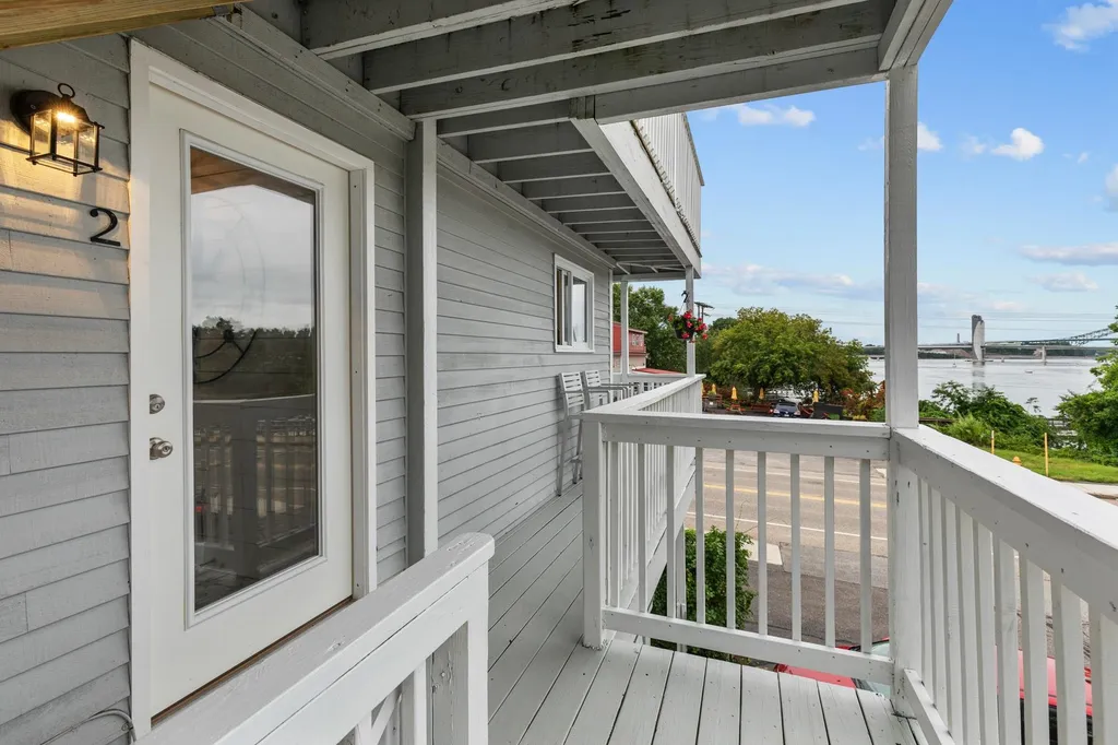 3 Island Avenue Kittery ME 03904