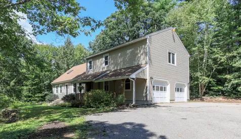 83 Weare Road New Boston NH 03070