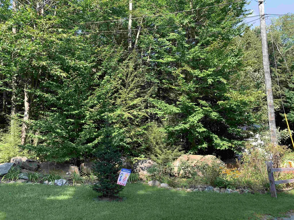 208b Reservoir Road Farmington NH 03835
