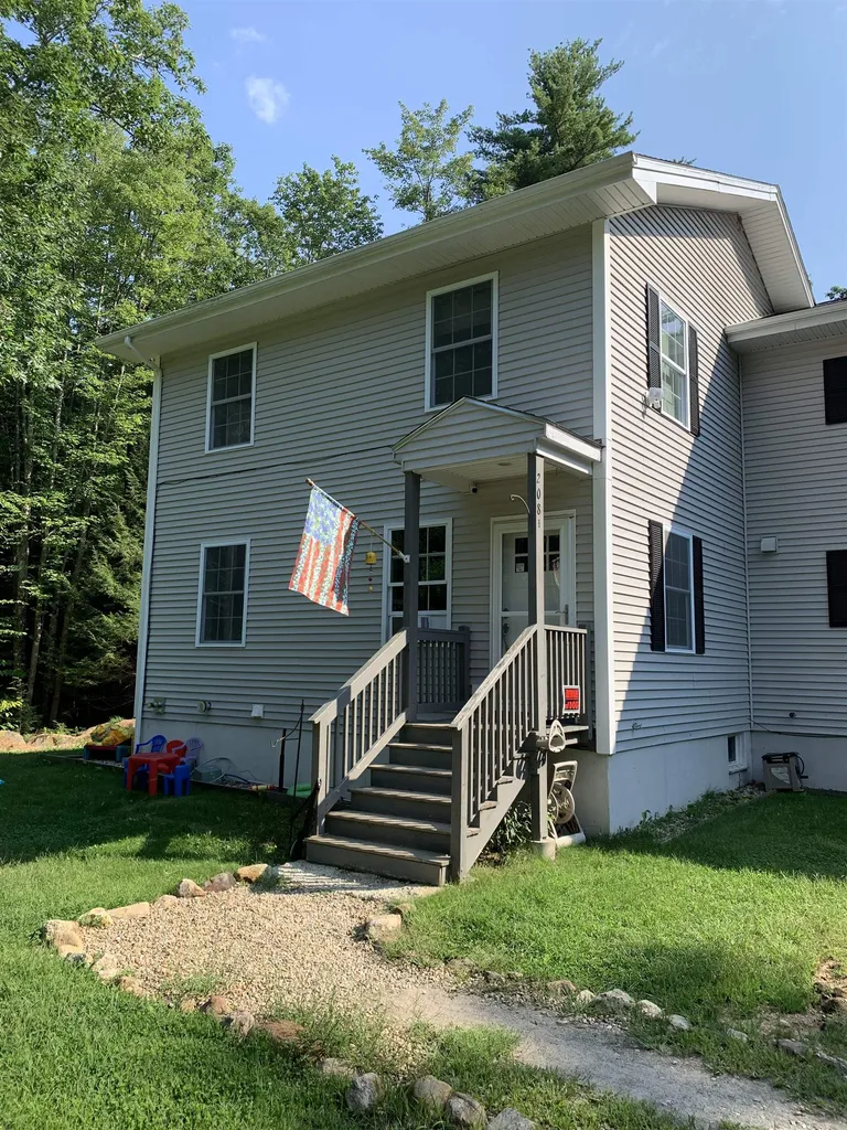 208b Reservoir Road Farmington NH 03835