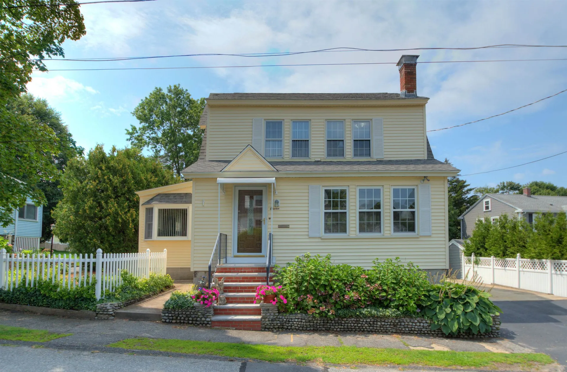11 Young Road North Andover MA 01845