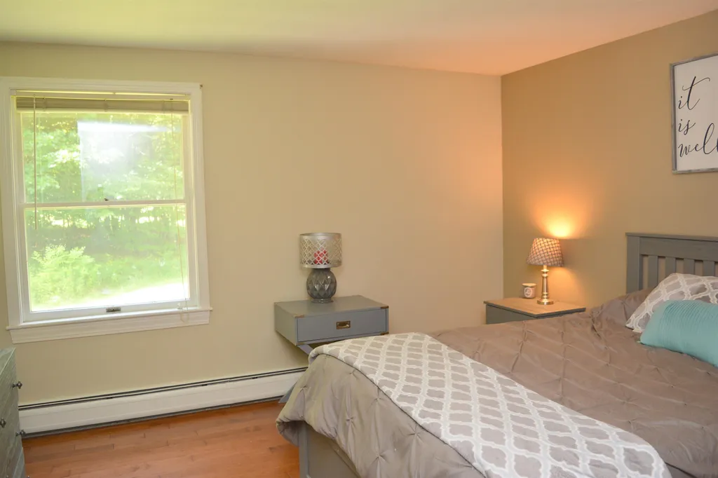 6 Maries Way Lebanon NH 03766