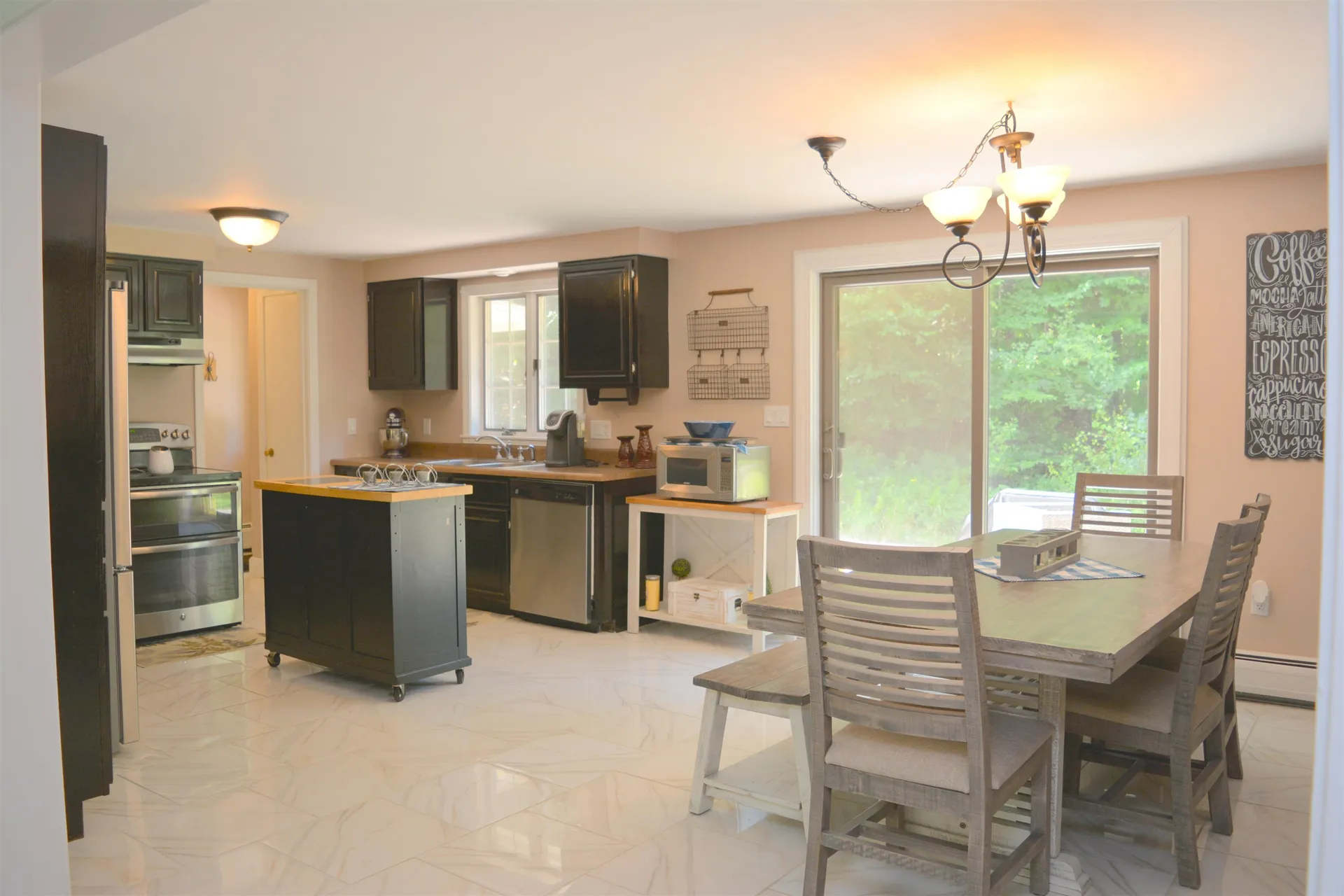 6 Maries Way Lebanon NH 03766