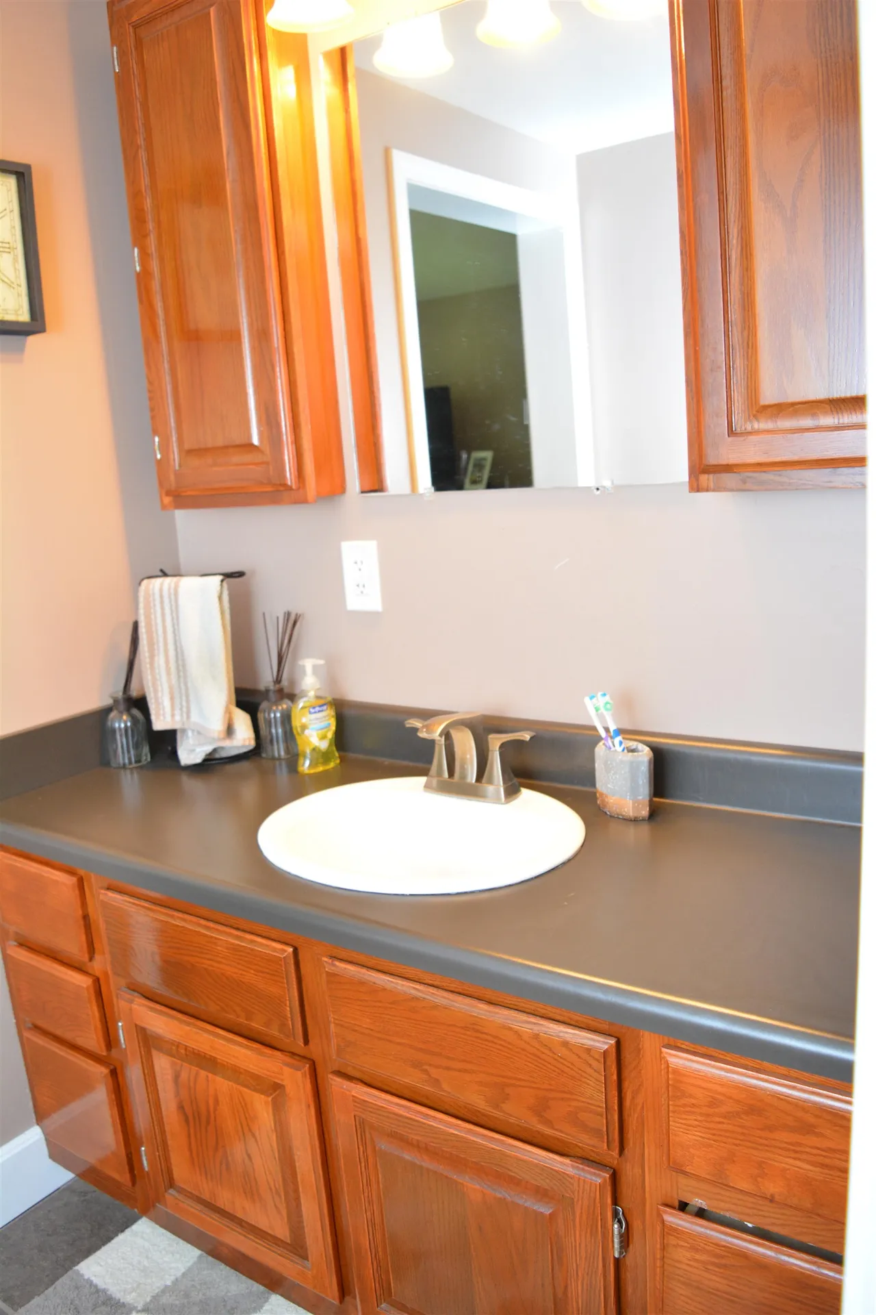 6 Maries Way Lebanon NH 03766
