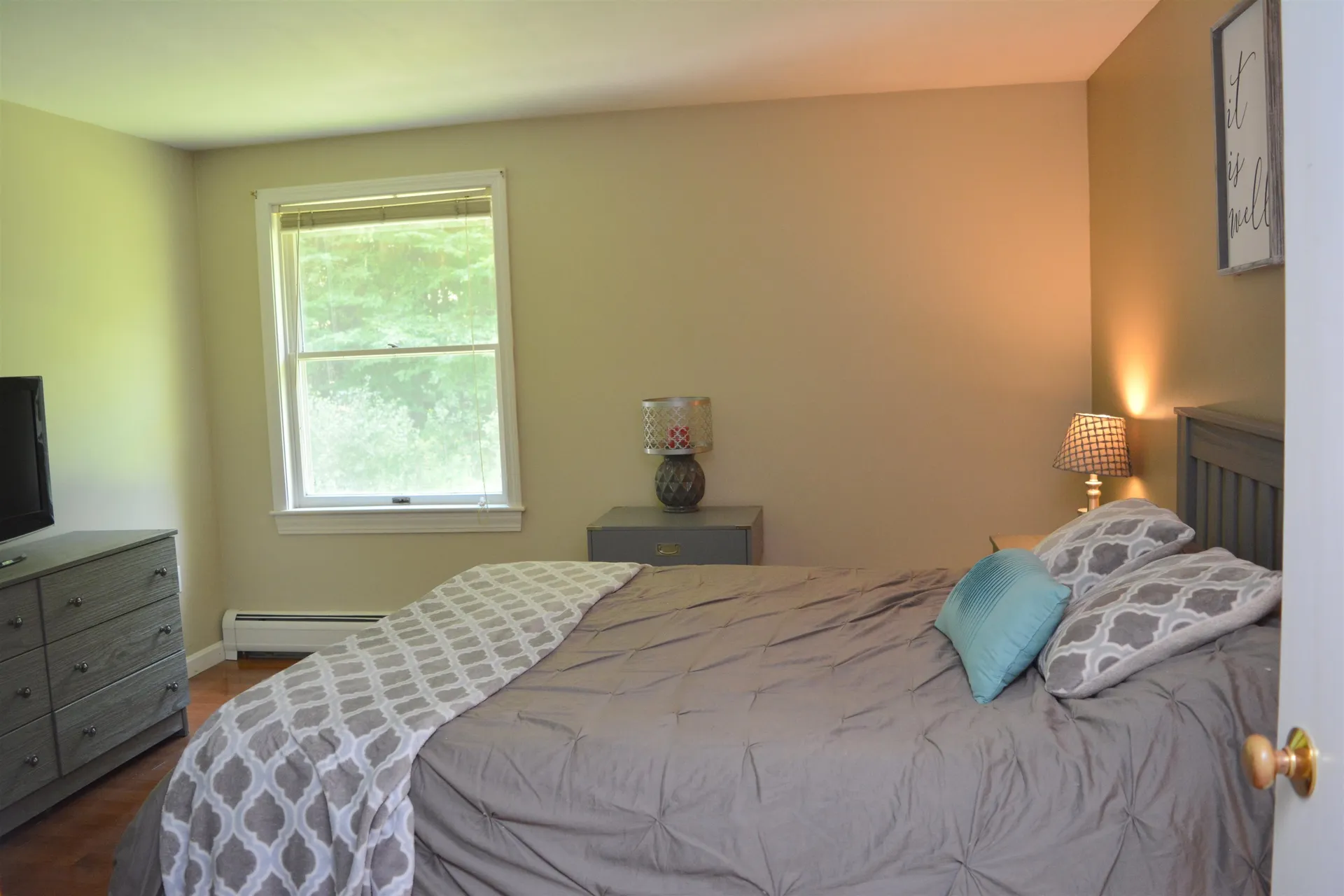 6 Maries Way Lebanon NH 03766